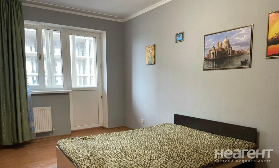 Продается 1-комнатная квартира, 36 м²