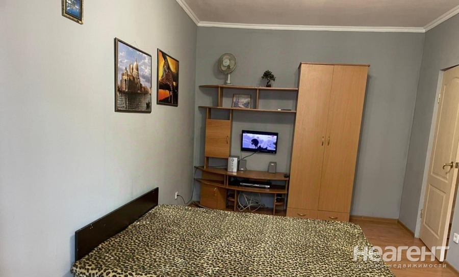 Продается 1-комнатная квартира, 36 м²