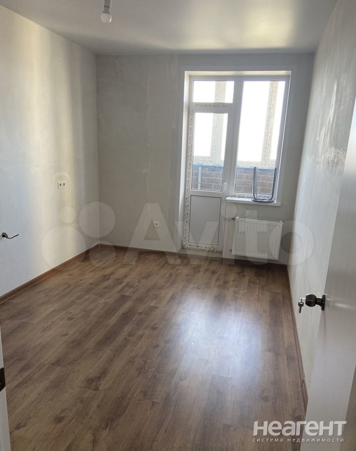 Продается 1-комнатная квартира, 39,6 м²