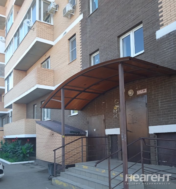 Продается 1-комнатная квартира, 44 м²