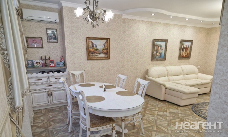 Продается 3-х комнатная квартира, 95,6 м²