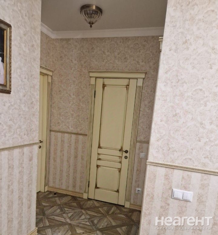 Продается 3-х комнатная квартира, 95,6 м²