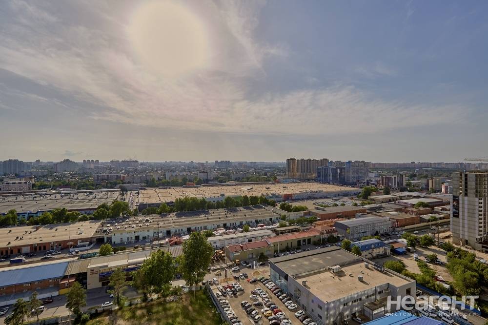 Продается 2-х комнатная квартира, 80 м²