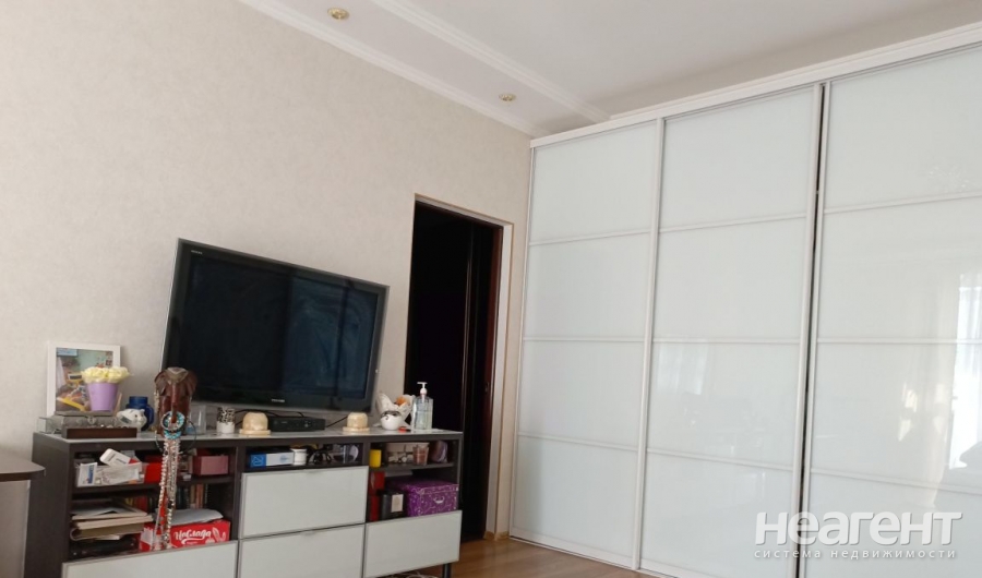 Продается 2-х комнатная квартира, 70 м²