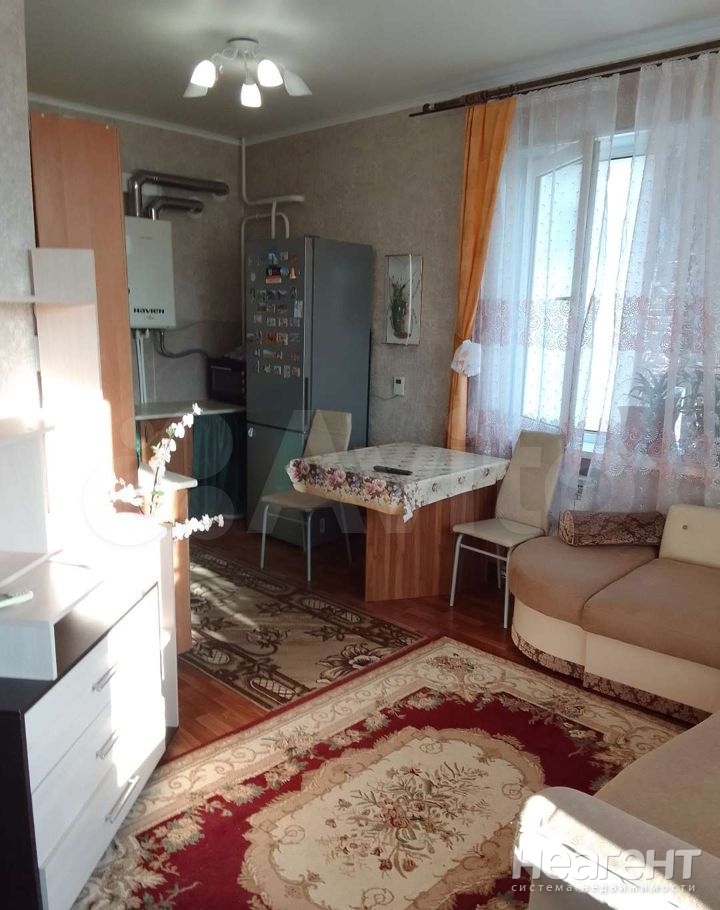 Продается 1-комнатная квартира, 50 м²