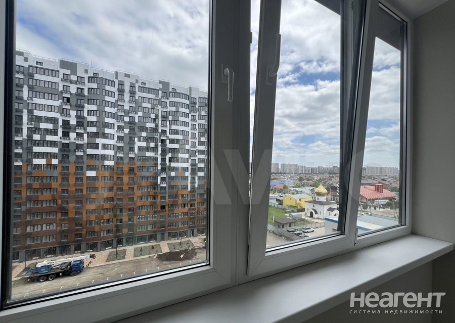 Продается 1-комнатная квартира, 41 м²