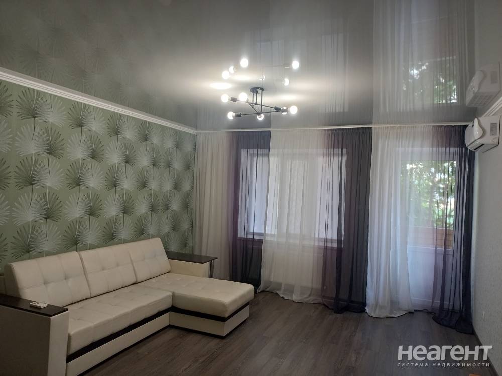 Сдается 1-комнатная квартира, 37,5 м²