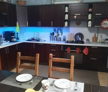 Продается Дом, 220 м²