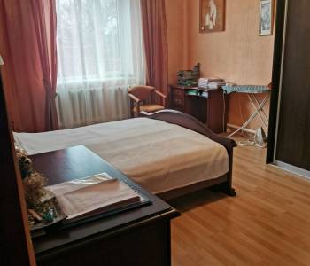 Продается Дом, 220 м²
