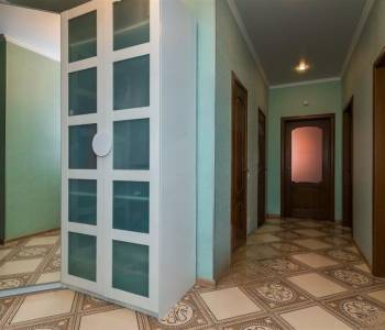 Продается 2-х комнатная квартира, 70 м²