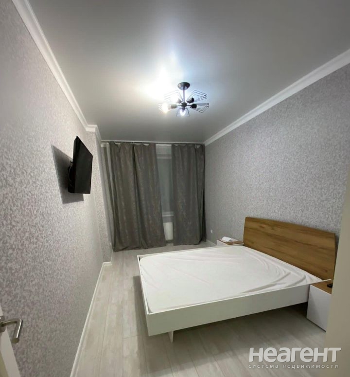 Продается 1-комнатная квартира, 37,95 м²