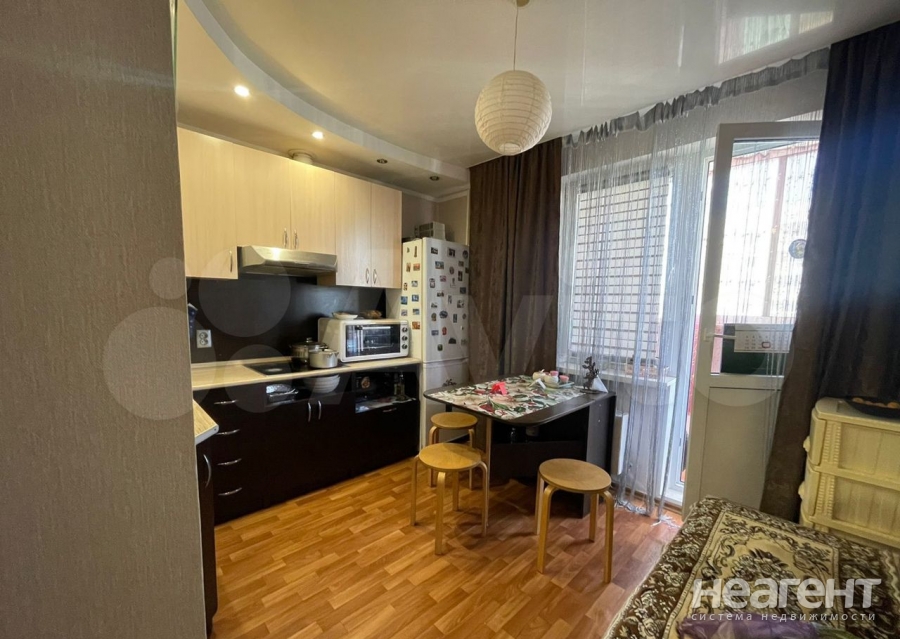 Продается 2-х комнатная квартира, 60 м²