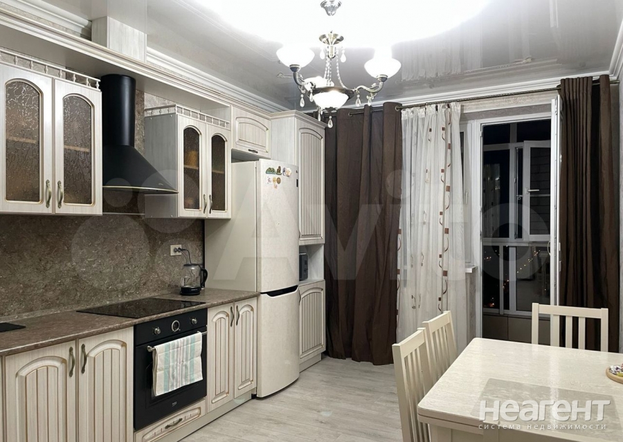 Продается 1-комнатная квартира, 48,8 м²