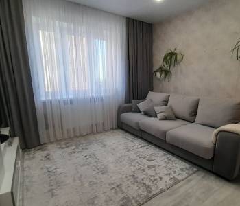 Продается 2-х комнатная квартира, 60 м²