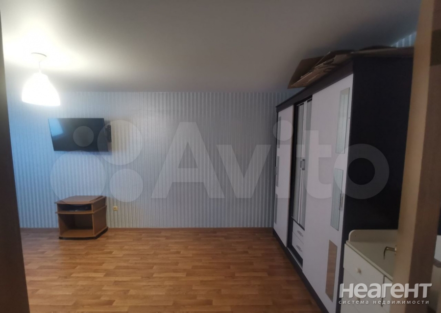 Продается 1-комнатная квартира, 45 м²