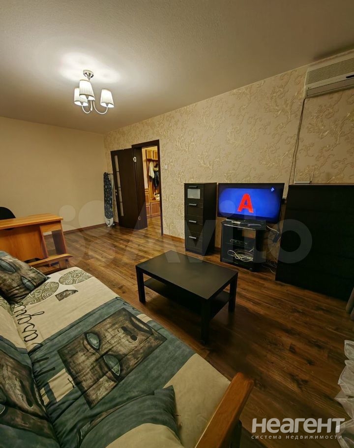 Продается 2-х комнатная квартира, 57,2 м²