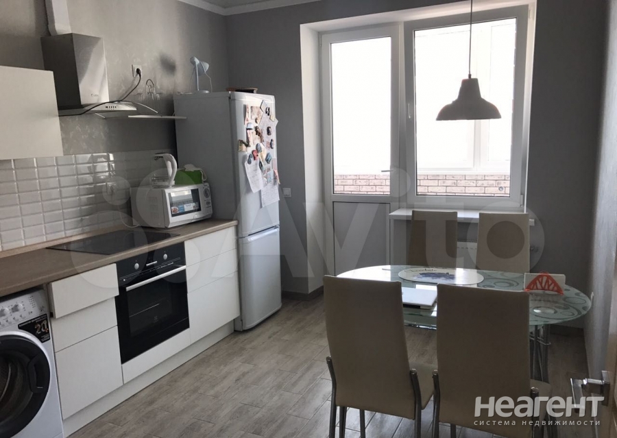 Продается 1-комнатная квартира, 40 м²