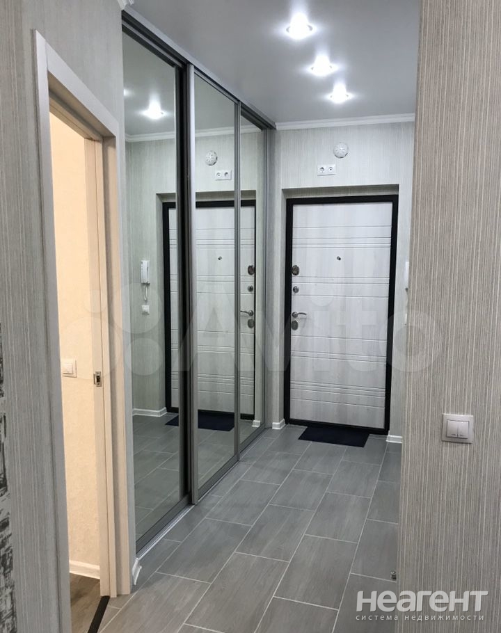 Сдается 1-комнатная квартира, 36 м²