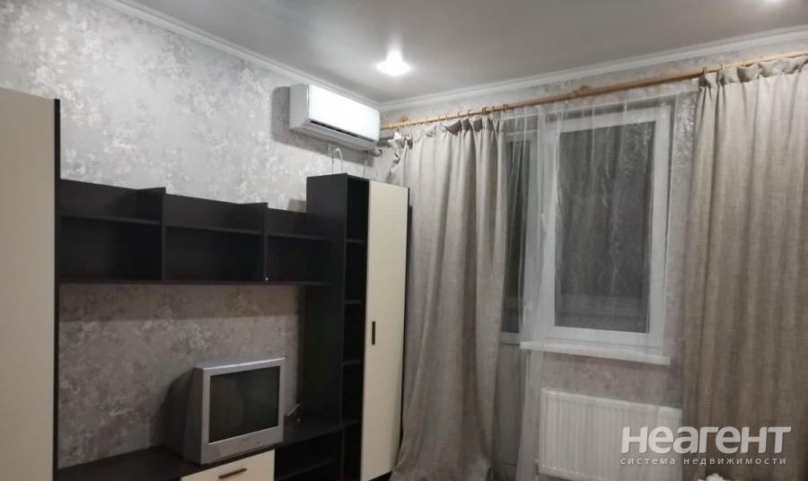 Сдается 1-комнатная квартира, 36 м²