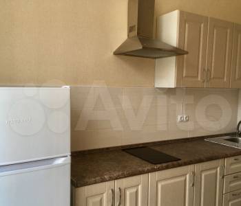 Сдается 1-комнатная квартира, 40,2 м²