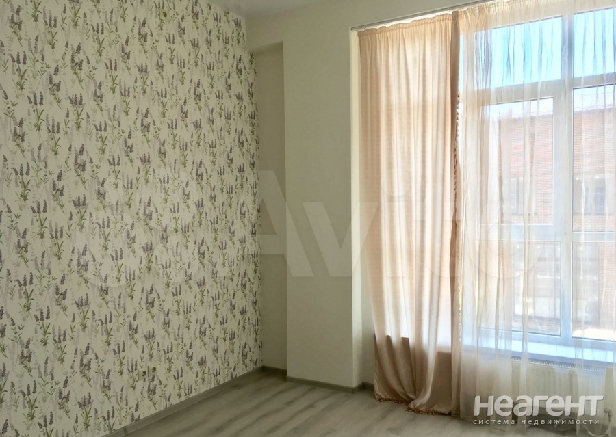 Сдается 1-комнатная квартира, 40,2 м²