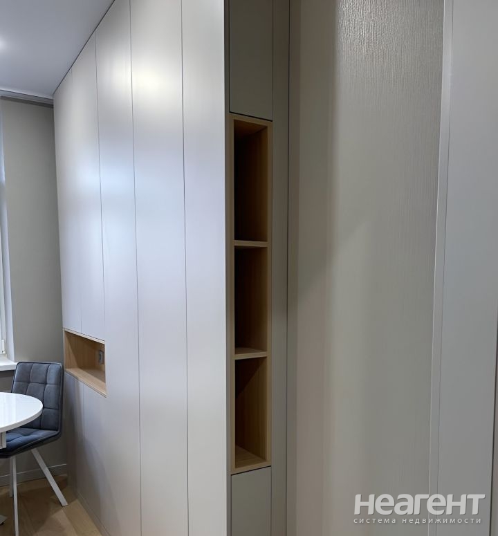 Продается 1-комнатная квартира, 41 м²