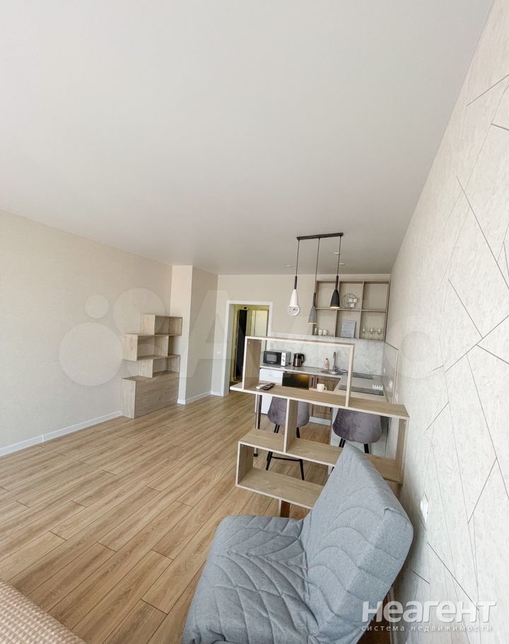 Продается 1-комнатная квартира, 30,7 м²