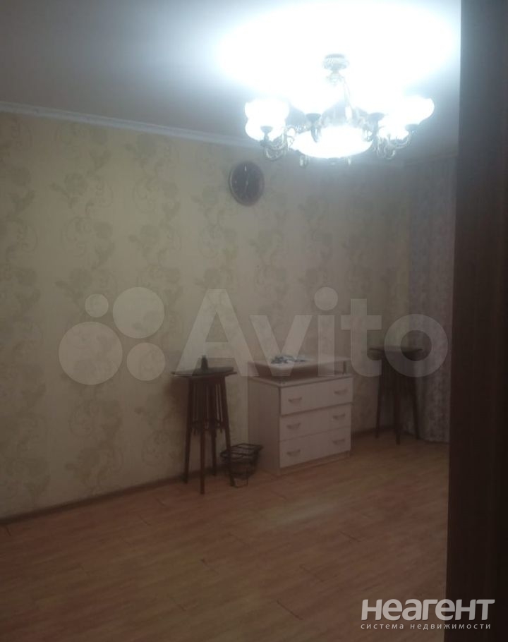 Продается 1-комнатная квартира, 41 м²