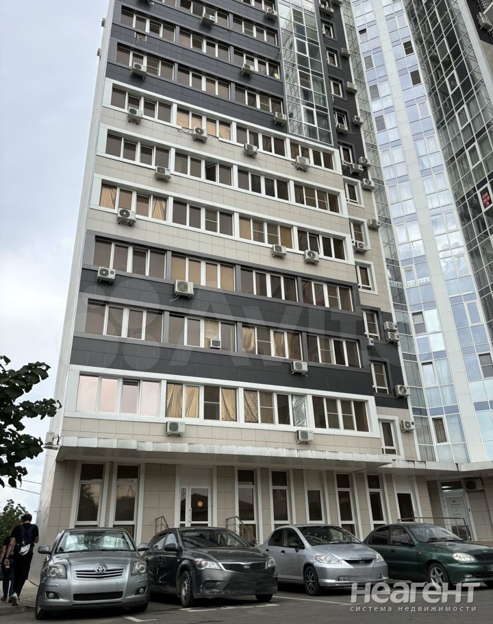 Продается 1-комнатная квартира, 44,3 м²