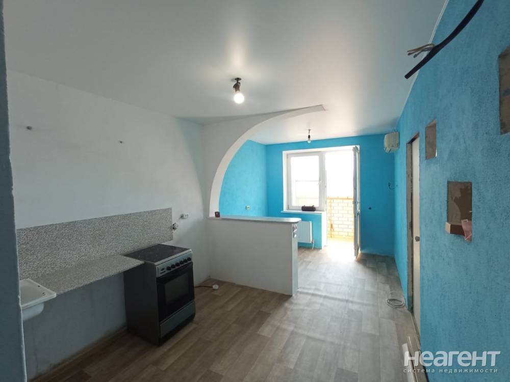 Продается 1-комнатная квартира, 42,3 м²