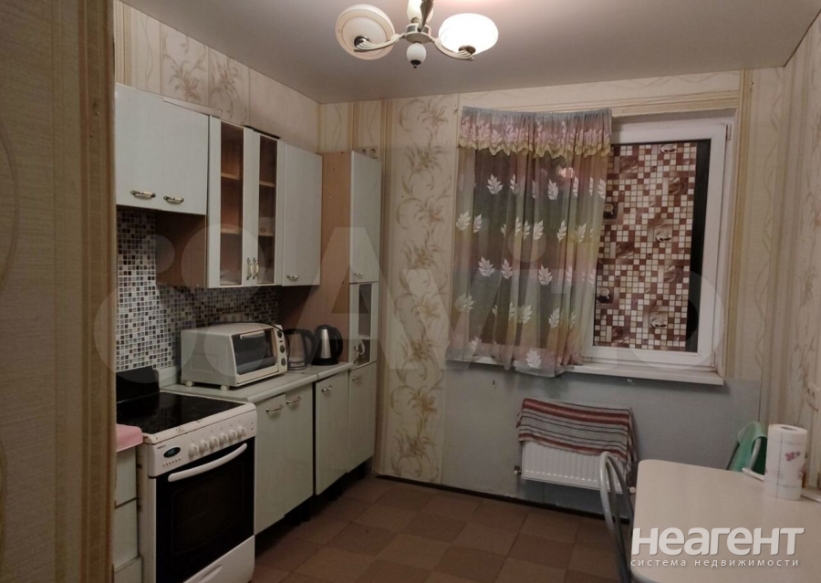 Продается 1-комнатная квартира, 41,2 м²