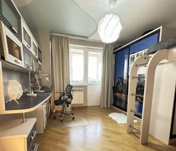 Продается Многокомнатная квартира, 128 м²