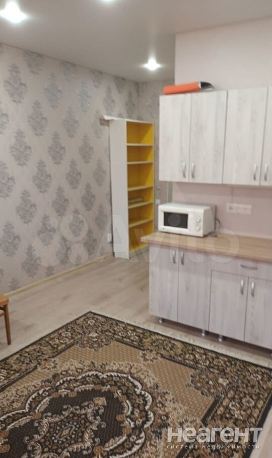 Продается 1-комнатная квартира, 28,6 м²