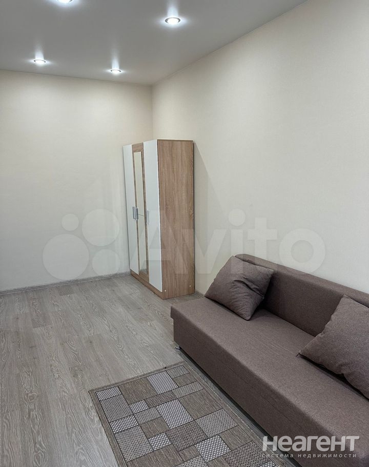 Продается 1-комнатная квартира, 28,5 м²