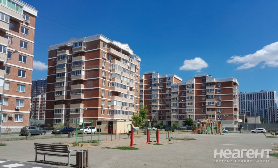 Продается 2-х комнатная квартира, 65,8 м²