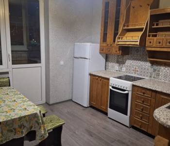 Продается 1-комнатная квартира, 38 м²