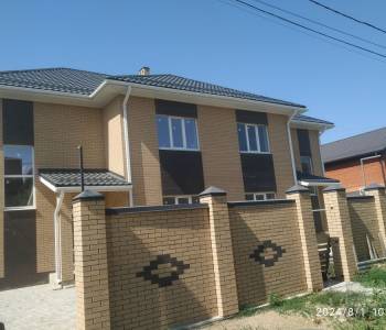 Продается Дом, 214 м²