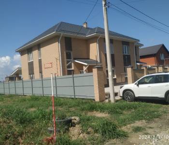 Продается Дом, 214 м²