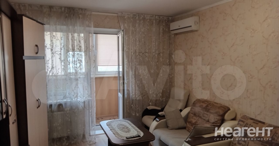 Продается 1-комнатная квартира, 35,7 м²