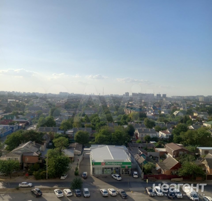 Продается 1-комнатная квартира, 35 м²