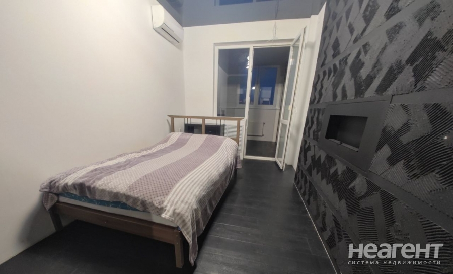 Продается 1-комнатная квартира, 41,5 м²