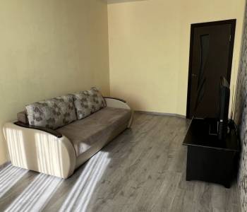 Сдается 1-комнатная квартира, 43 м²