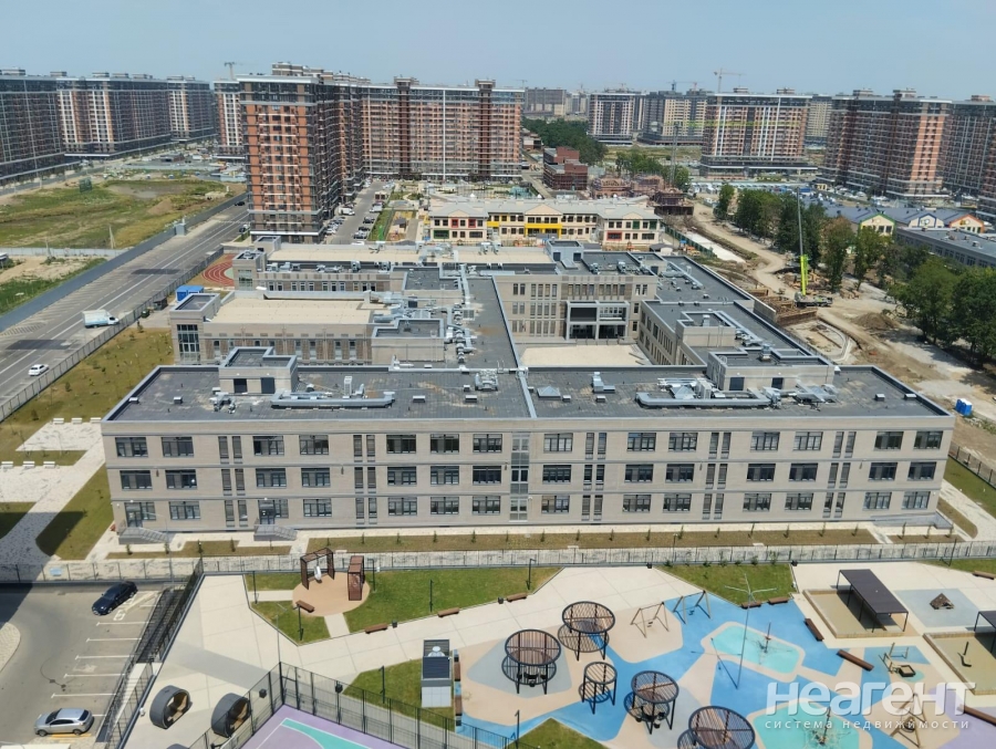 Продается 3-х комнатная квартира, 63,7 м²