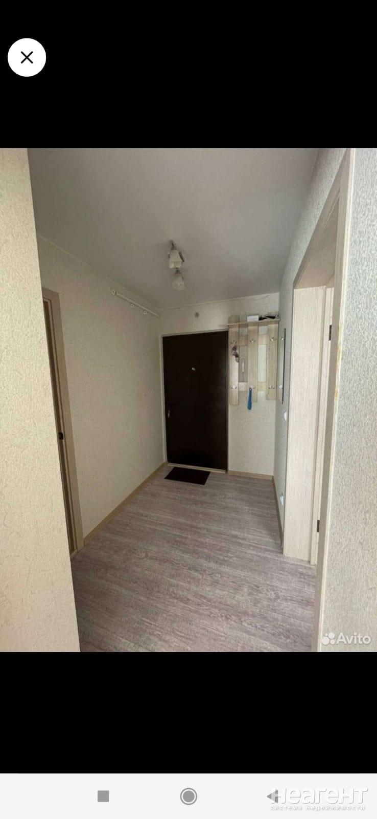 Продается 1-комнатная квартира, 39 м²