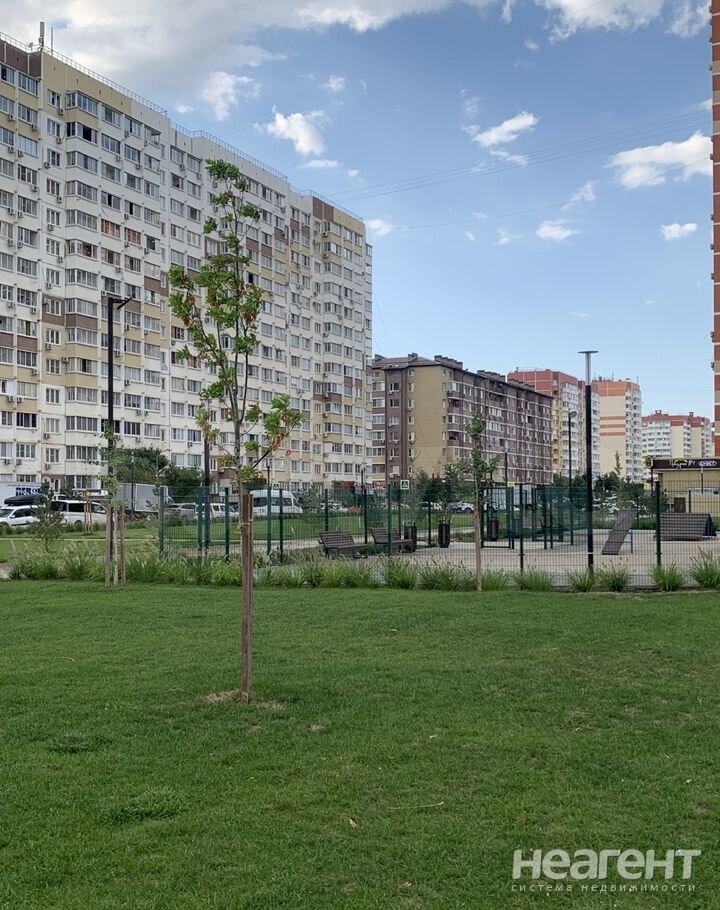 Продается 1-комнатная квартира, 33 м²