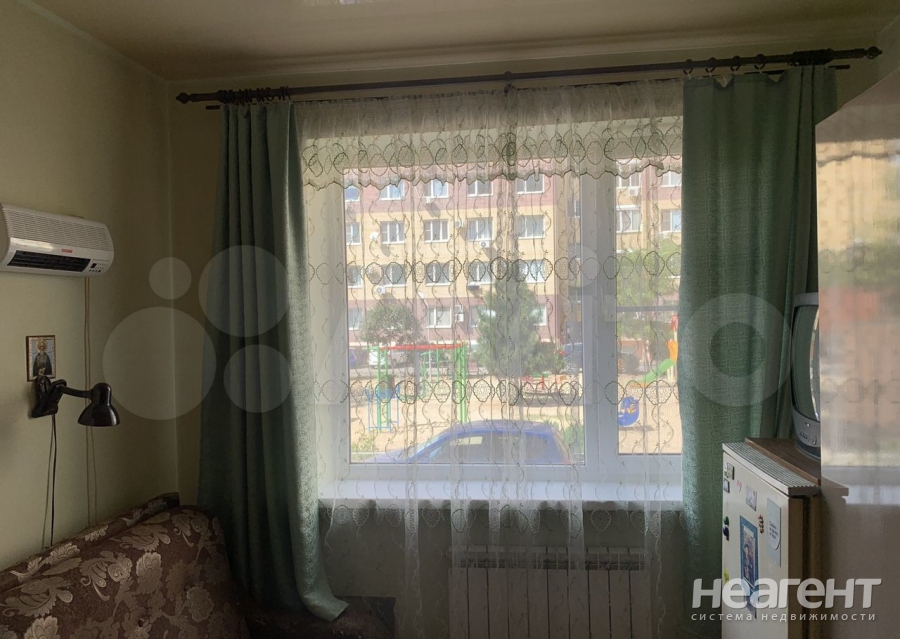 Продается 1-комнатная квартира, 33 м²