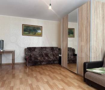 Продается 1-комнатная квартира, 40 м²