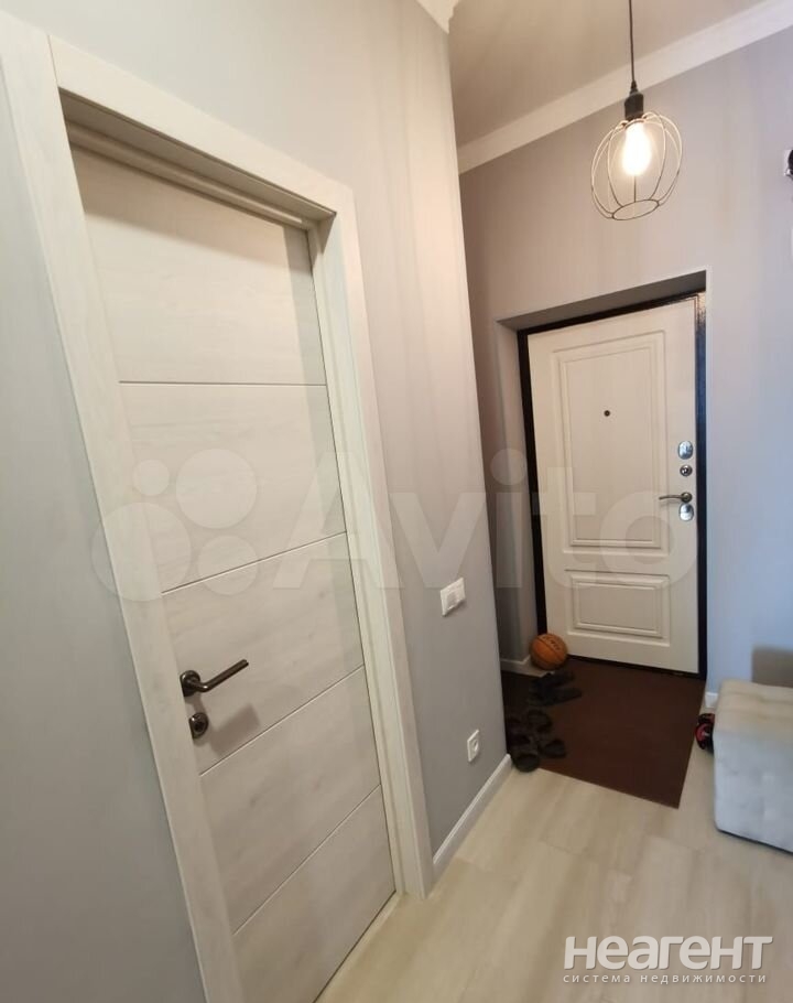 Продается 2-х комнатная квартира, 75 м²