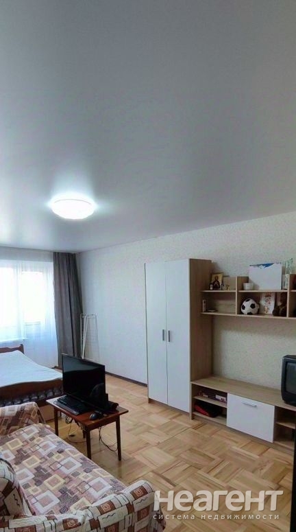 Продается 1-комнатная квартира, 33 м²