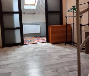 Продается 1-комнатная квартира, 32 м²